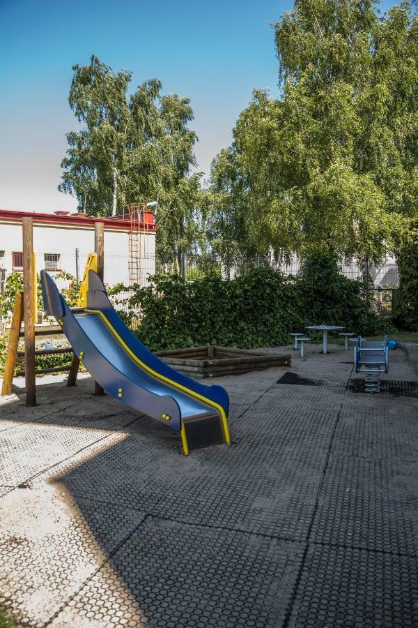 Apartament Seashell Kolobrzeg Bocianie Gniazdo Экстерьер фото